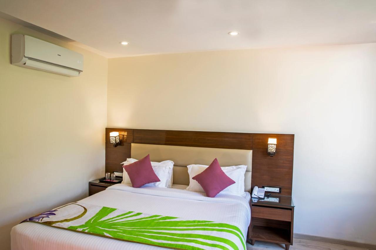 Regenta Inn On The Ganges Rishikesh Bagian luar foto