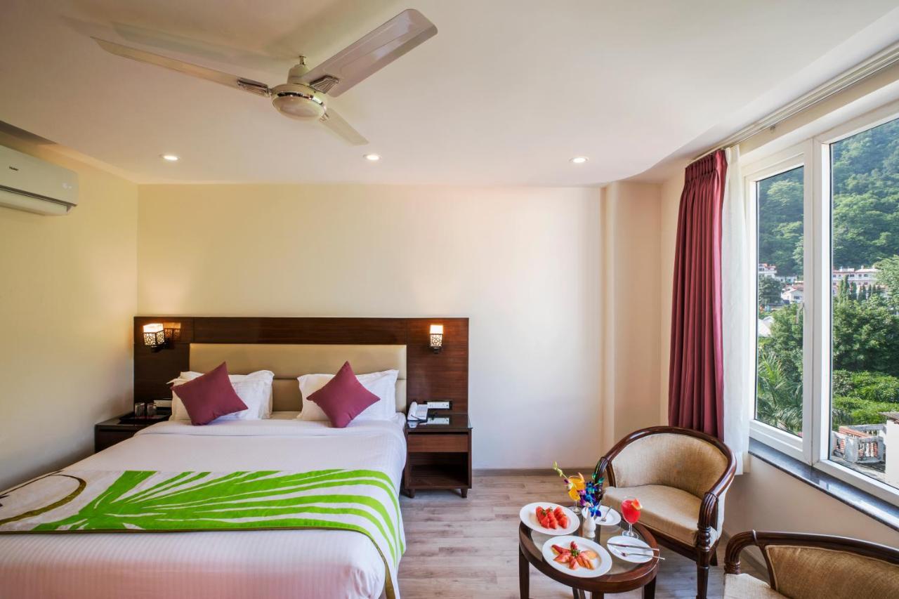 Regenta Inn On The Ganges Rishikesh Bagian luar foto