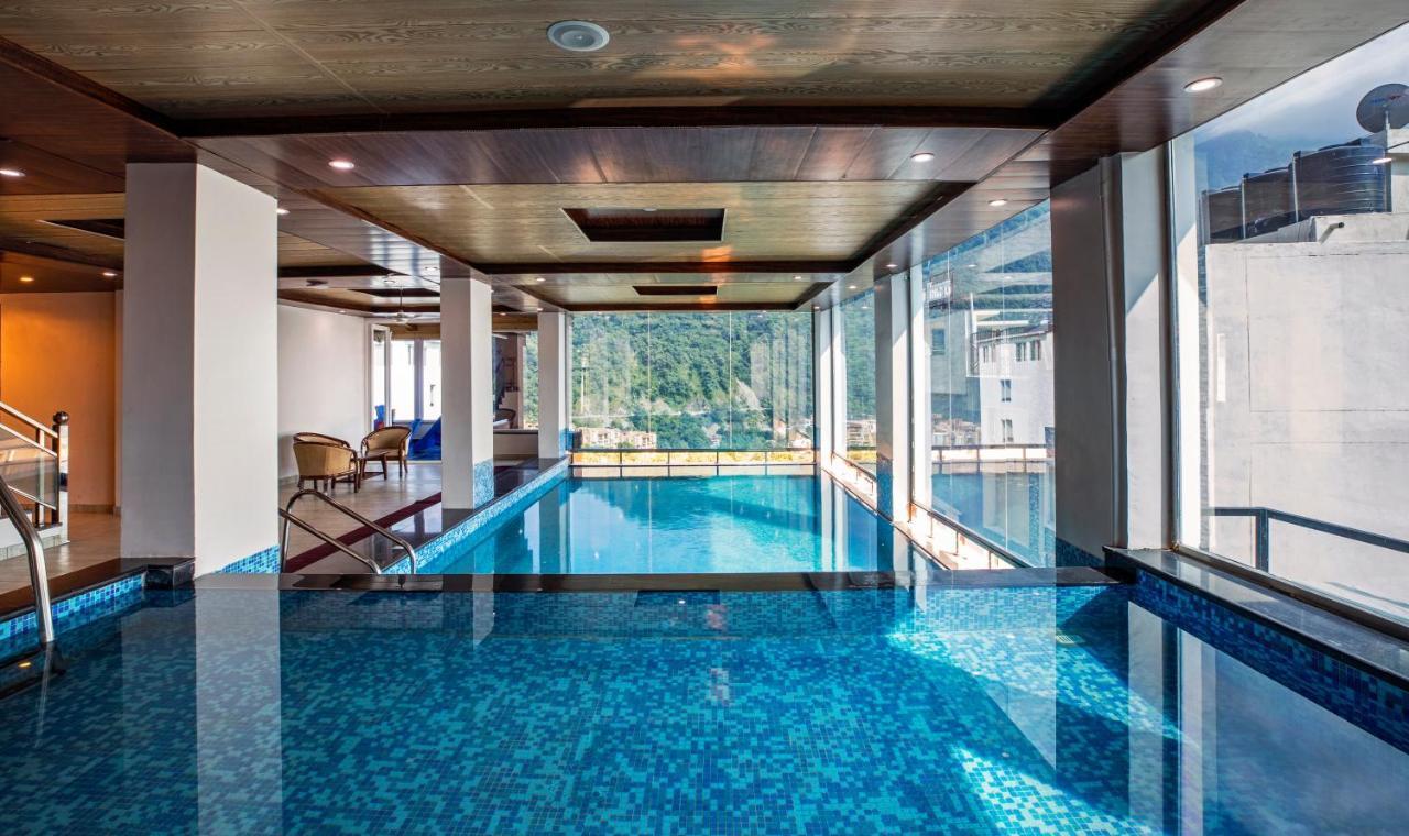 Regenta Inn On The Ganges Rishikesh Bagian luar foto